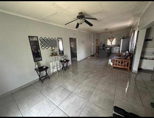 3 BEDROOM HOUSE FOR SALE IN VANDERBIJLPARK CW 3